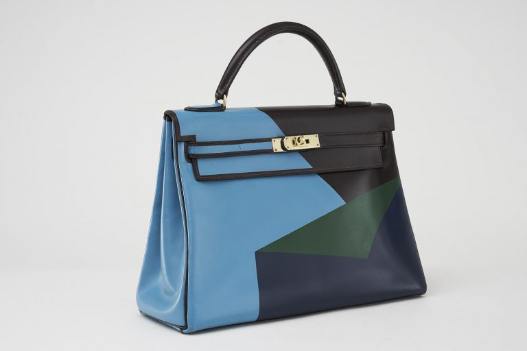 Customised Hermès Kelly 32 Box Calf Geometrica Saclàb Side