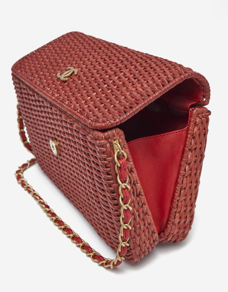 Chanel Timeless Picnic Wicker Red Saclàb Open