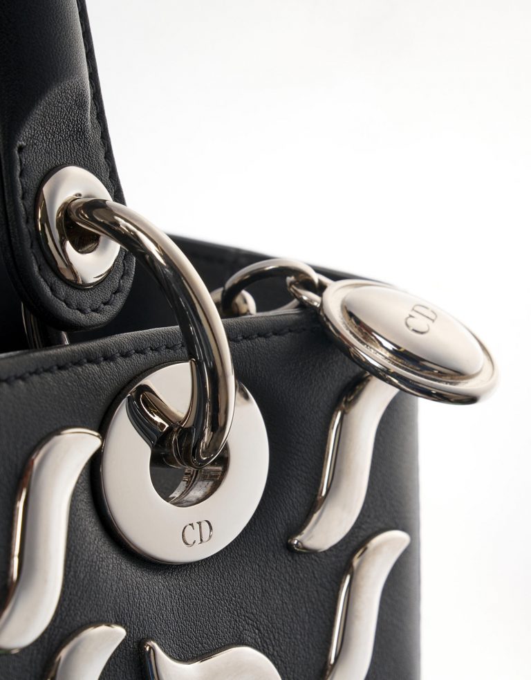 Dior_Lady_Dior_Medium_Calf_Sapphire_Blue