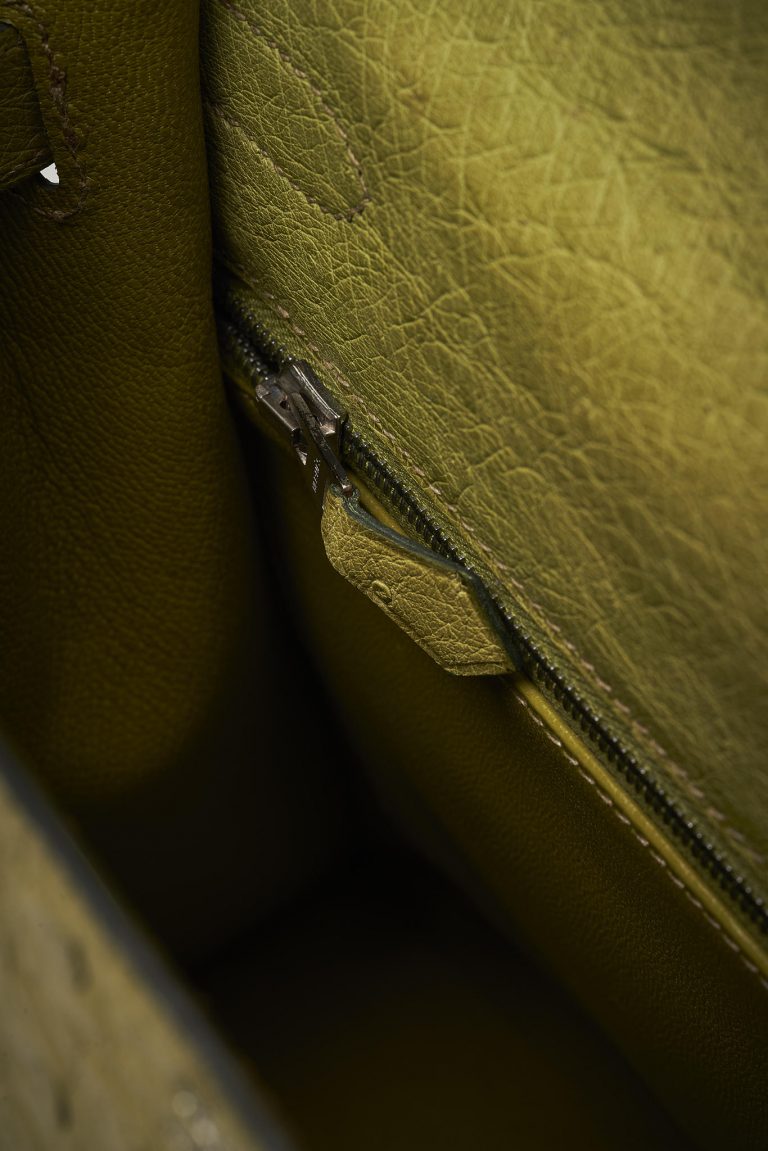 Hermès Kelly 32 Ostrich Kiwi Saclàb Inside