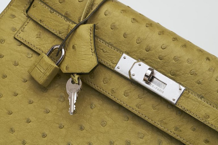 Hermès Kelly 32 Ostrich Kiwi Saclàb Palladium Hardware