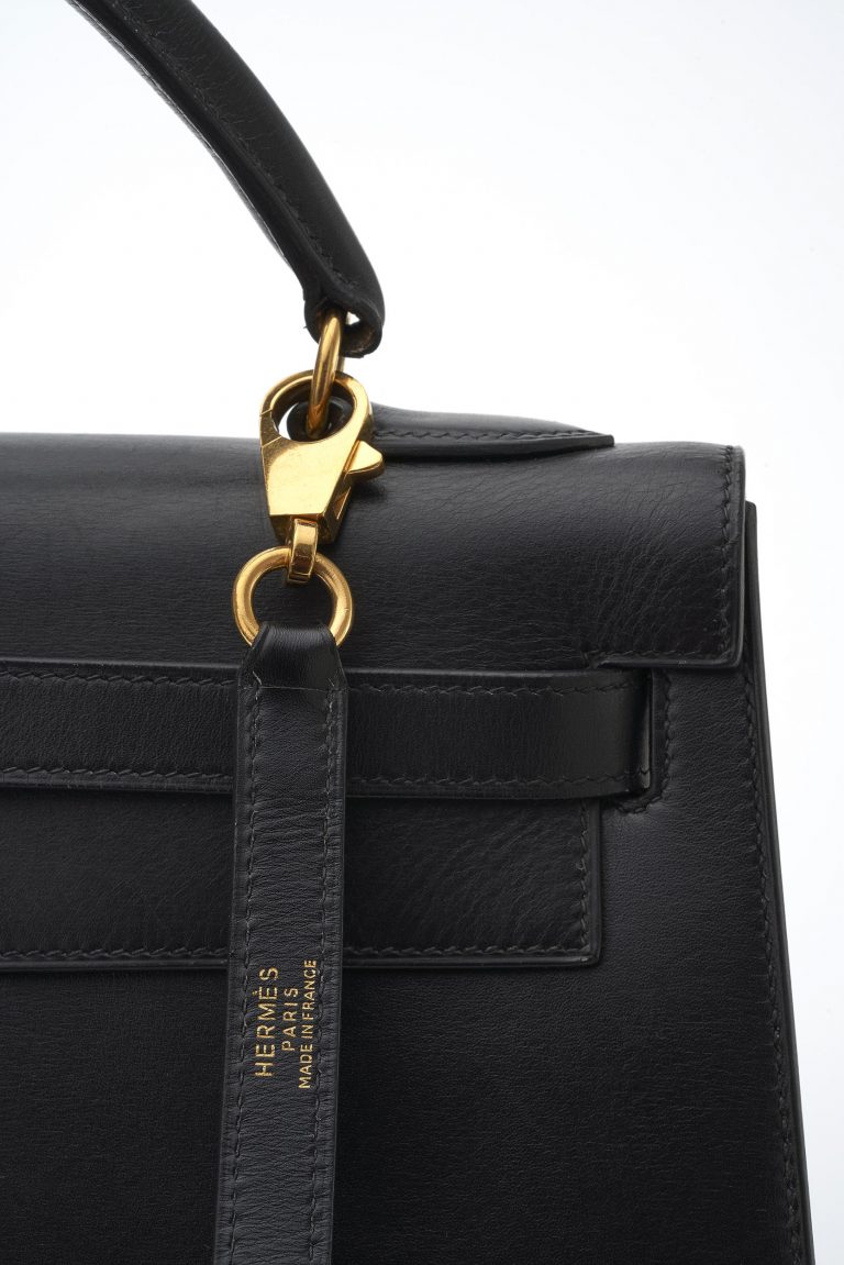 40 Hermès Kelly 32 Box Calf Noir Saclàb Hardware Logo