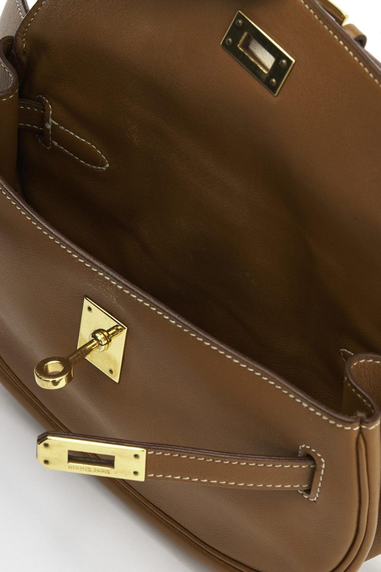 62 Hermes Kelly Swift Gold Pochette Belt Gold Saclab Inside
