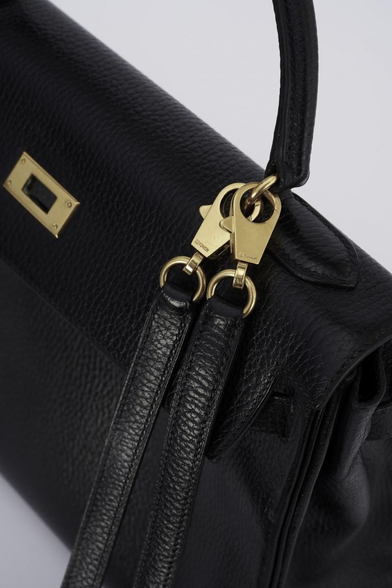Hermès Kelly 32 Ardennes Noir Saclàb Finition