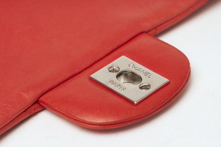 Chanel Single Flap Valentine Orange Saclàb Closing
