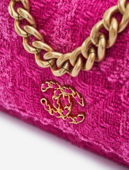 Chanel 19 WOC Tweed Pink