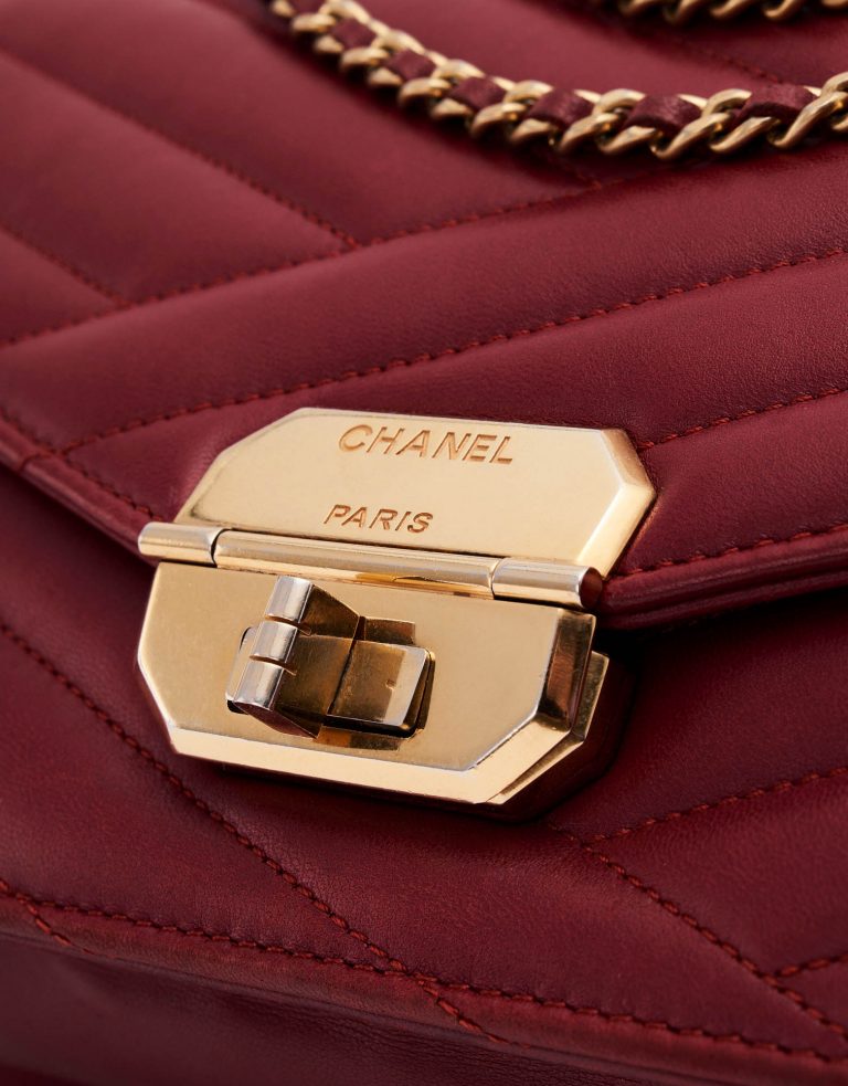 Gabrielle Flap Bag Medium Lambskin Bordeaux Mademoiselle Lock