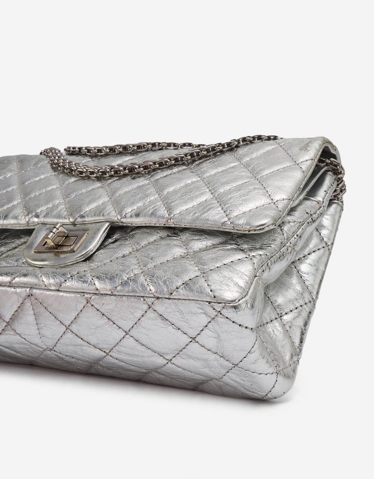 Chanel 2.55 226 Metallic Silver Limited Edition Bag SACLÀB