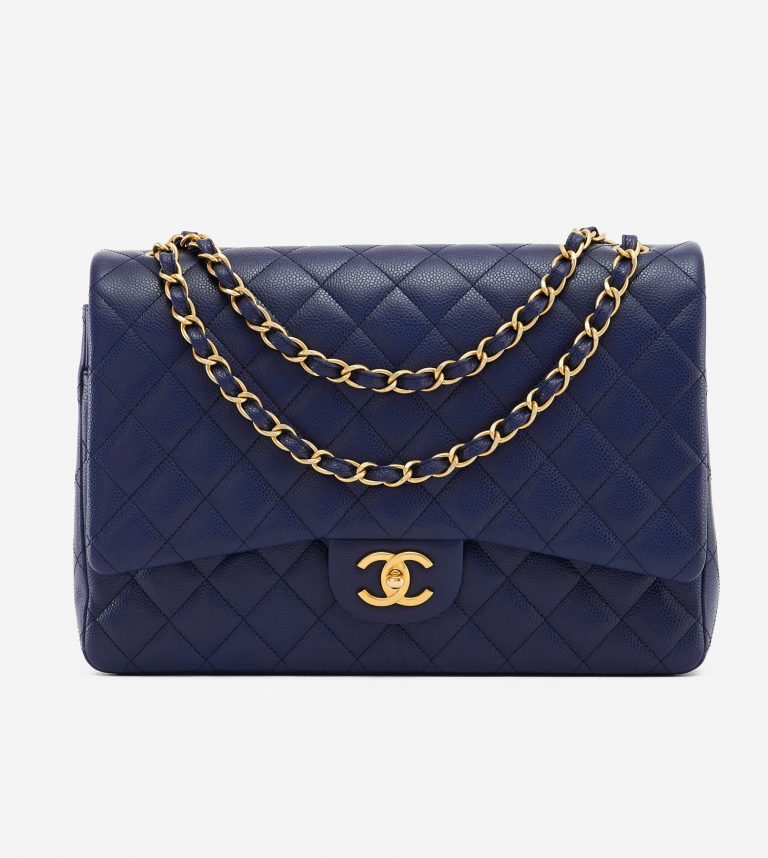 Pre-owned Chanel bag Timeless Maxi Caviar Blue Blue | Sell your designer bag on Saclab.com