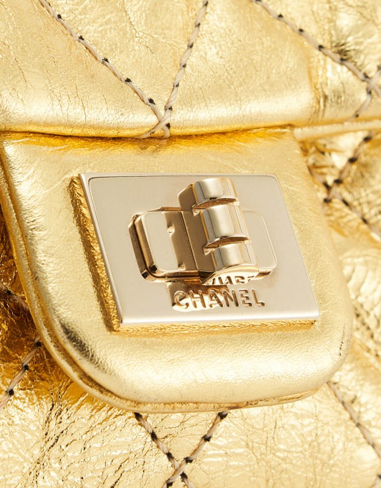 Chanel 2.55 Mini Belt Bag Clip Lambskin Gold SACLÀB