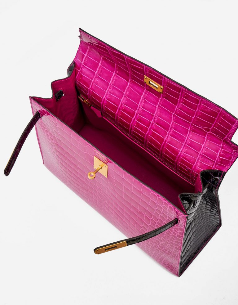 Interior of a pre-loved Hermès Kelly 35 HSS Crocodile Porosus Rose Scheherazade / Aubergine on SACLÀB