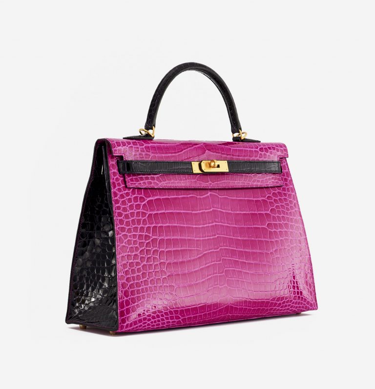 Side perspective of a pre-loved Hermès Kelly 35 HSS Crocodile Porosus Rose Scheherazade / Aubergine on SACLÀB