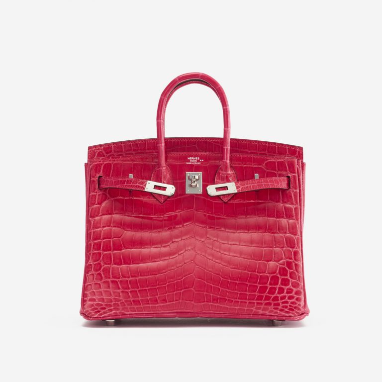 A pre-loved Hermès Birkin 25 Niloticus Crocodile Lisse Rose Extreme on SACLÀB