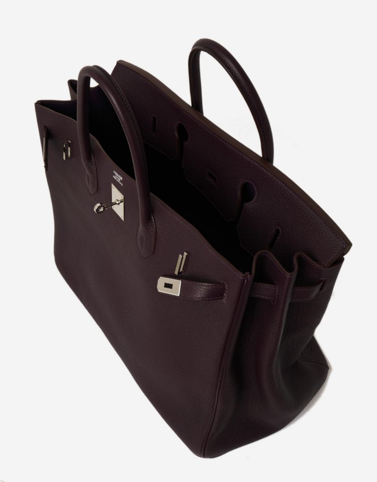A pre-loved Hermès Birkin 40 Clemence Raisin on SACLÀB