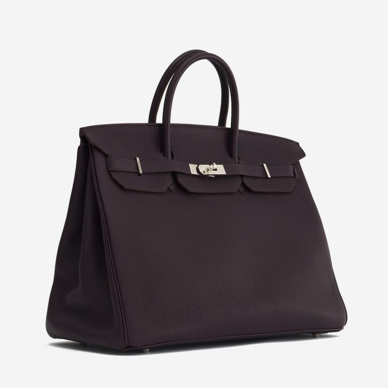 A pre-loved Hermès Birkin 40 Clemence Raisin on SACLÀB