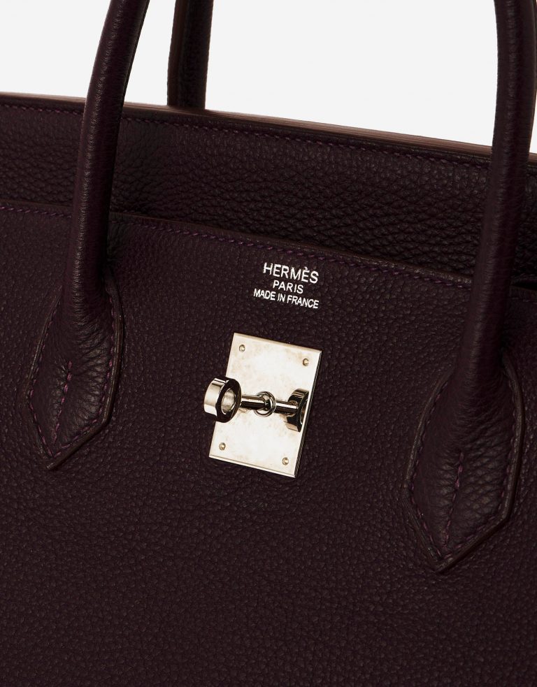 A pre-loved Hermès Birkin 40 Clemence Raisin on SACLÀB