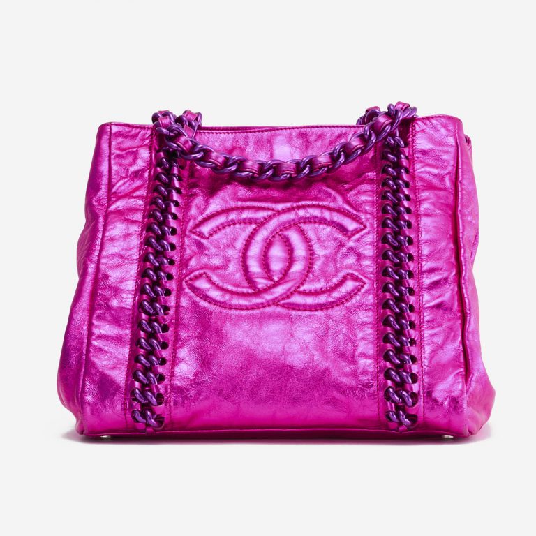 A pre-loved Chanel Shopper Metallic Pink on SACLÀB