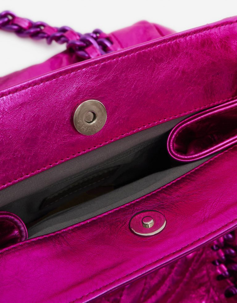 A pre-loved Chanel Shopper Metallic Pink on SACLÀB