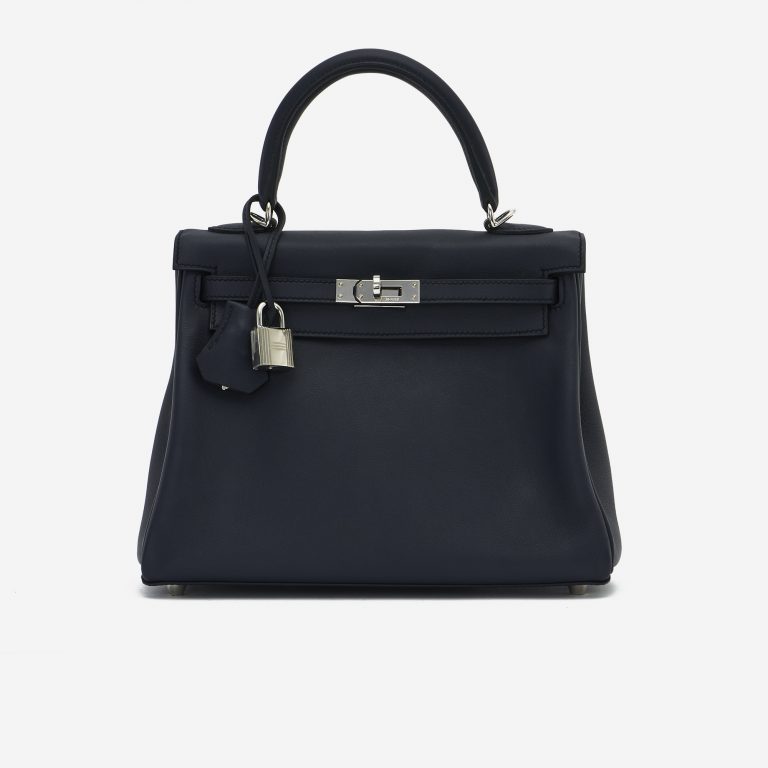 Pre-owned Hermès bag Kelly 25 Swift Bleu Indigo Blue | Sell your designer bag on Saclab.com