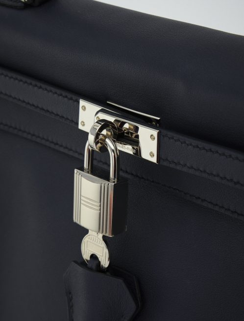 Hermès Kelly 25 Swift Blue Indigo