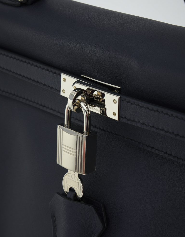 Hermès Kelly 25 Swift Blue Indigo