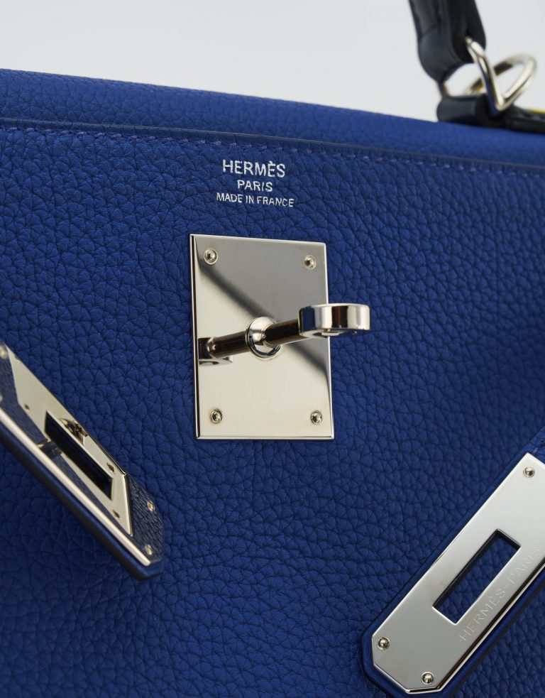 Hermès Kelly 28 Togo Au Trot Bleu Electrique / Indigo / Lime / Vert Fonce