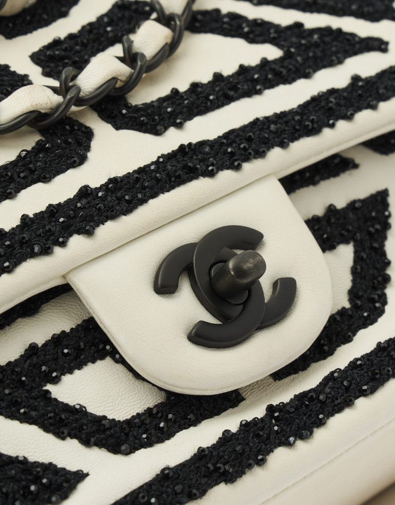 Chanel Timeless Medium Lamb White/Black