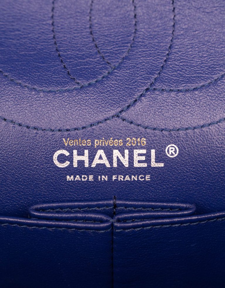 Pre-owned Chanel bag 2.55 226 Patent Caviar Blue Blue | Sell your designer bag on Saclab.com