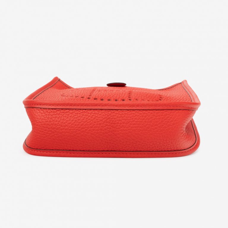Pre-owned Hermès bag Evelyne 16 Taurillon Clemence Rouge De Coeur Red | Sell your designer bag on Saclab.com