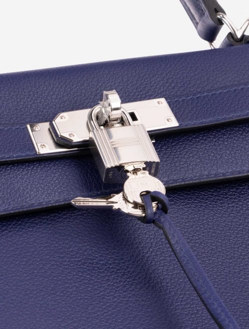 Hermès Kelly 28 Verso Evercolor Blue Encre / Magnolia