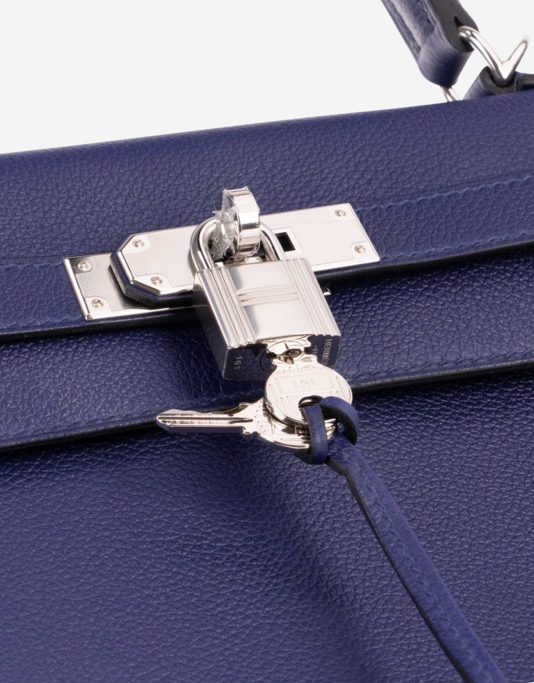 Hermès Kelly 28 Verso Evercolor Blue Encre / Magnolia