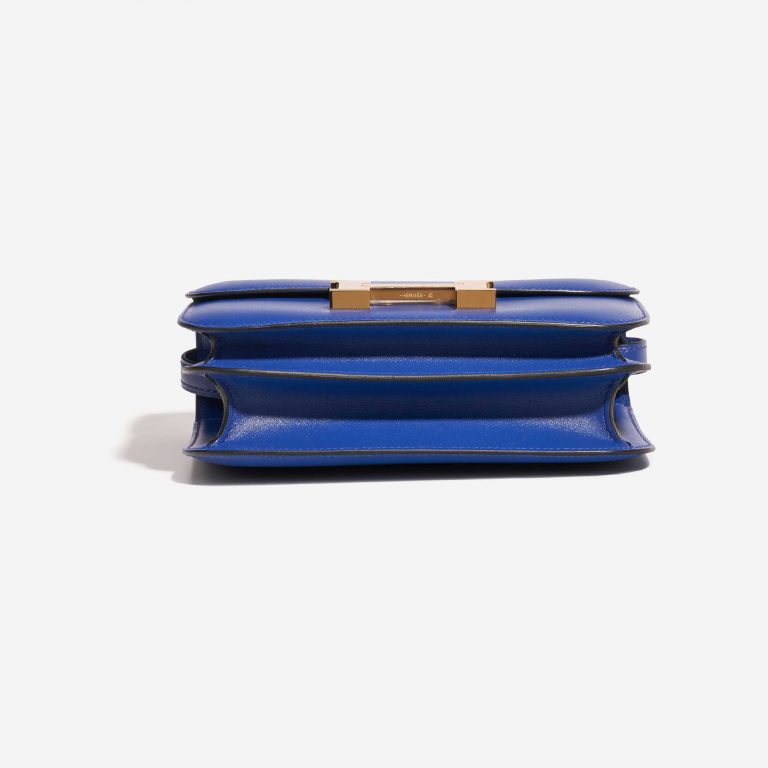 Pre-owned Hermès bag Constance 18 Tadelakt Bleu Electrique Blue Bottom | Sell your designer bag on Saclab.com