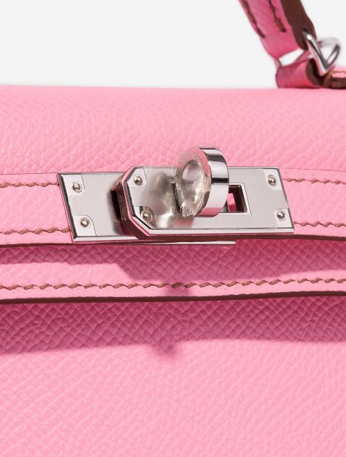 A Kelly 20 in Bubblegum, sold on saclab.com