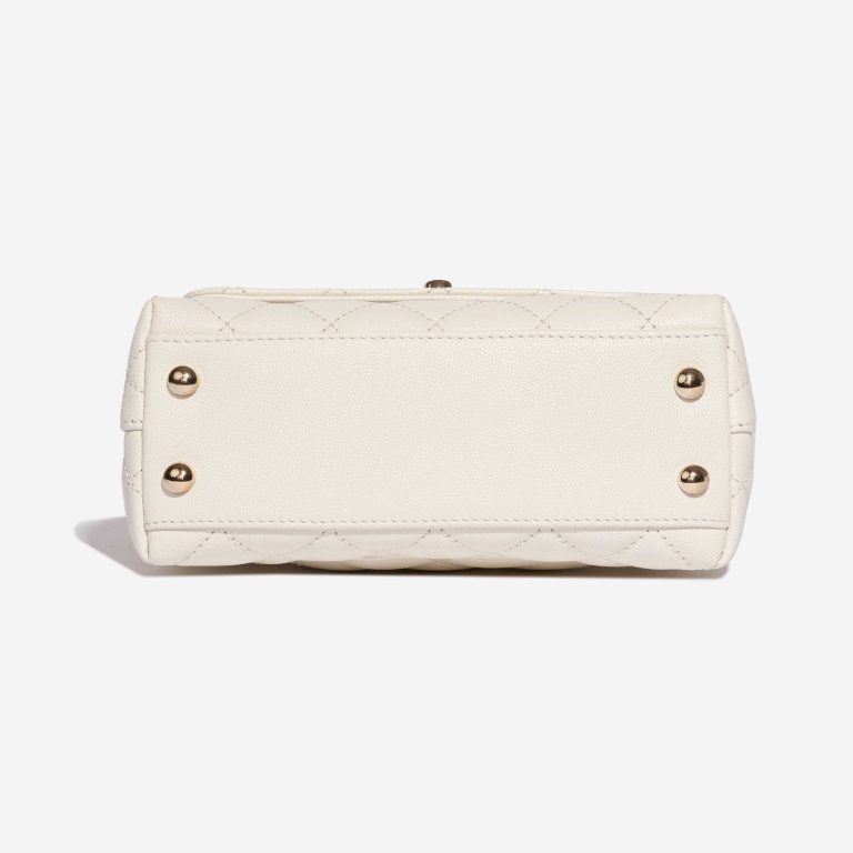 Pre-owned Chanel bag Timeless Handle Extra Mini Caviar White White Bottom | Sell your designer bag on Saclab.com