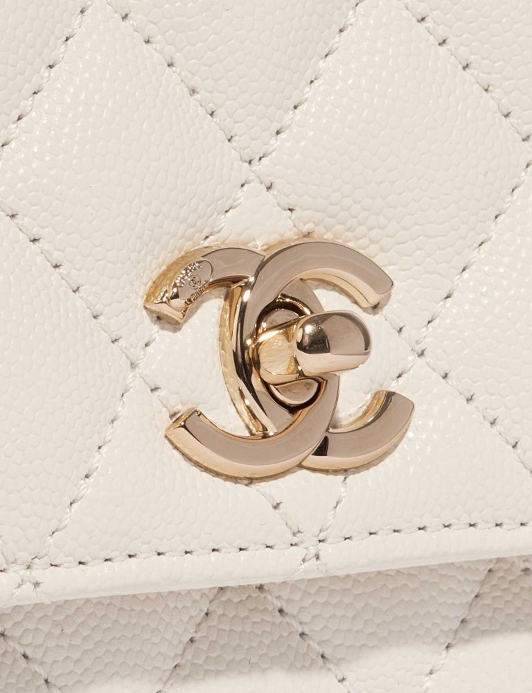 Pre-owned Chanel bag Timeless Handle Extra Mini Caviar White White Closing System | Sell your designer bag on Saclab.com