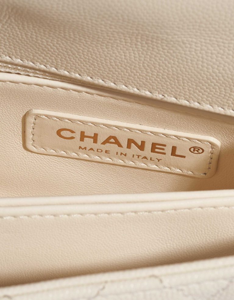 Pre-owned Chanel bag Timeless Handle Extra Mini Caviar White White Logo | Sell your designer bag on Saclab.com