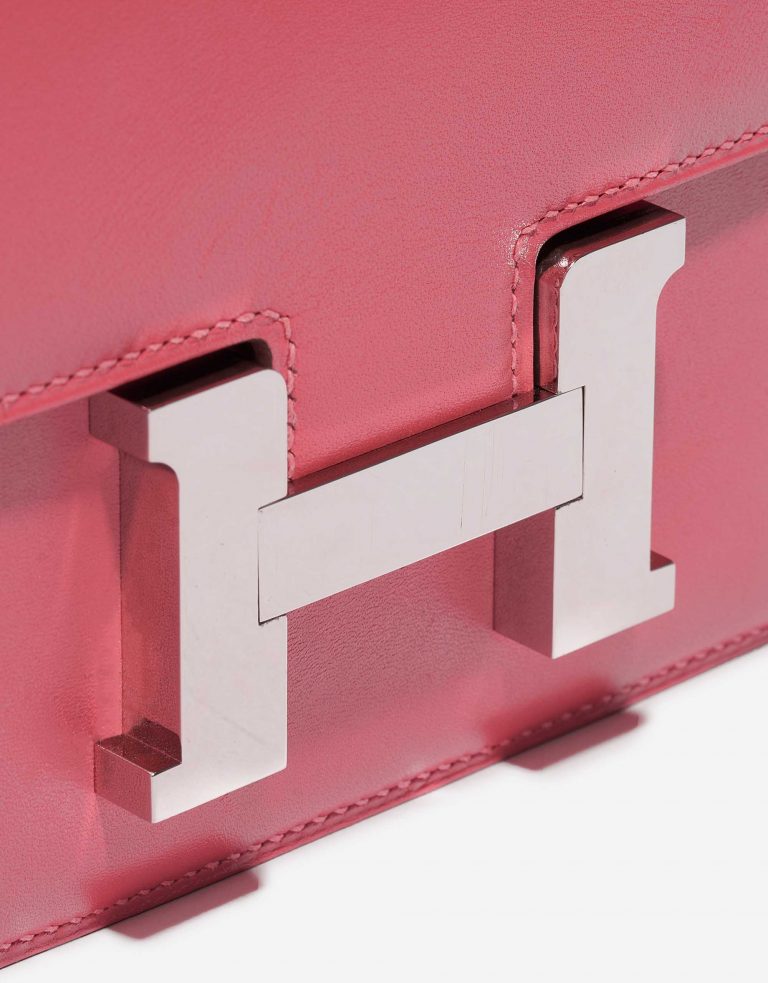 Pre-owned Hermès bag Constance 18 Tadelakt Rose Lipstick Pink Closing System | Sell your designer bag on Saclab.com