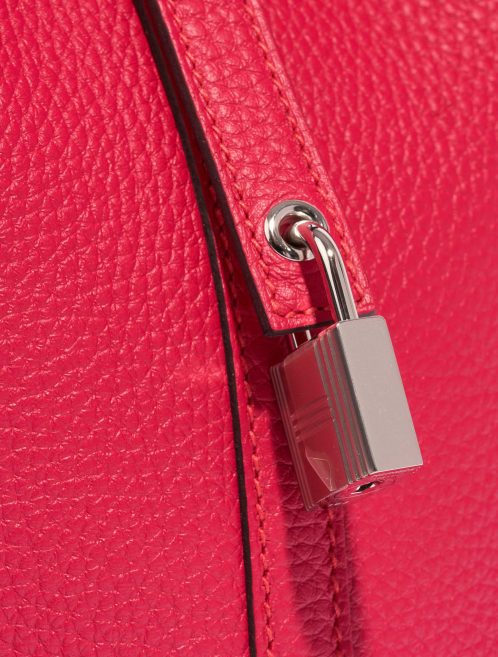 Pre-owned Hermès bag Picotin 18 Taurillon Clemence / Swift  Framboise / Rouge Sellier Pink, Red Closing System | Sell your designer bag on Saclab.com