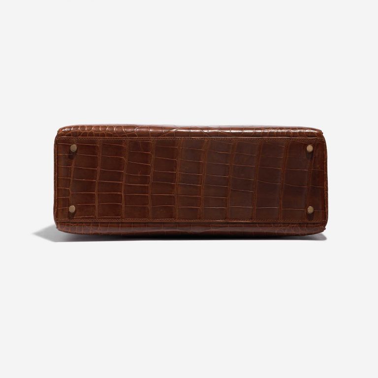 Pre-owned Hermès bag Kelly 35 Alligator Noisette Brown Bottom | Sell your designer bag on Saclab.com
