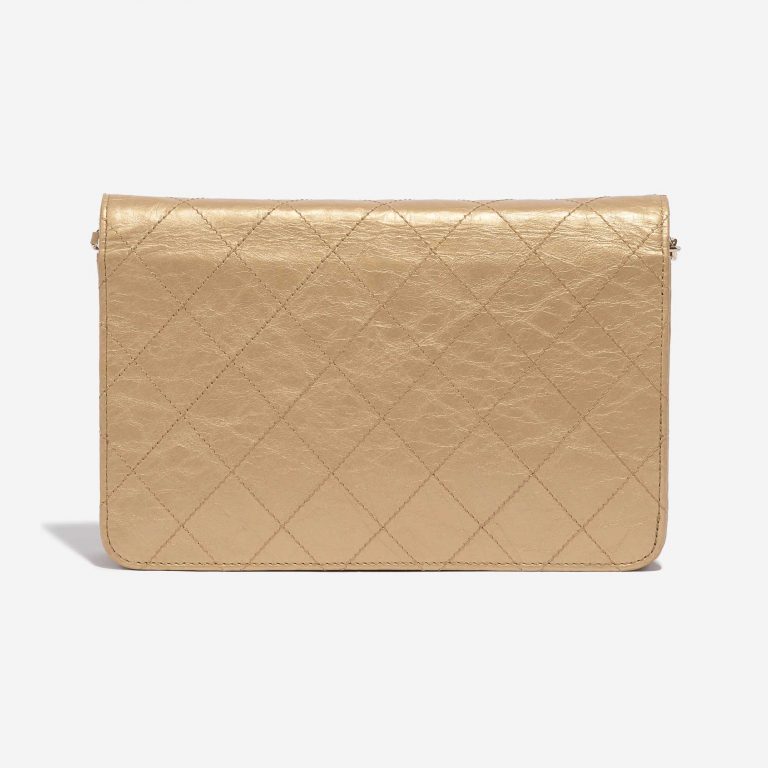 Pre-owned Chanel bag WOC Lamb Gold Gold Back | Sell your designer bag on Saclab.com