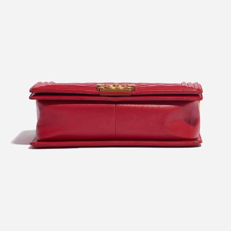 Pre-owned Chanel bag Boy New Medium Lamb Red Red Bottom | Sell your designer bag on Saclab.com
