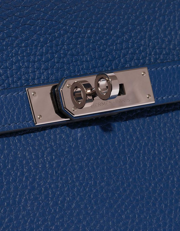 Pre-owned Hermès bag Jypsière 28 Clemence Deep Blue Blue Closing System | Sell your designer bag on Saclab.com