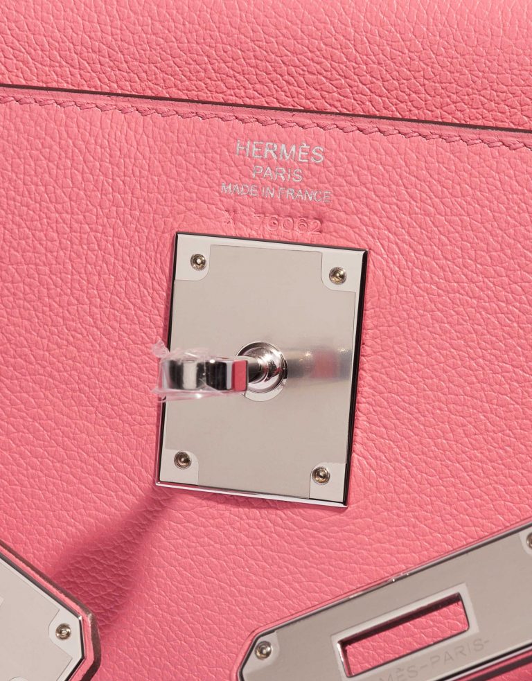 Pre-owned Hermès bag Kelly 28 Verso Evercolor Rose D’Été / Terre Battue Pink, Rose Logo | Sell your designer bag on Saclab.com