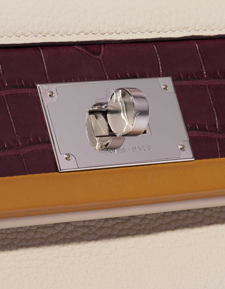 Pre-owned Hermès bag 24/24 29 Togo / Swift / Alligator Craie / Nata / Bordeaux / Sesame Beige, Brown Closing System | Sell your designer bag on Saclab.com
