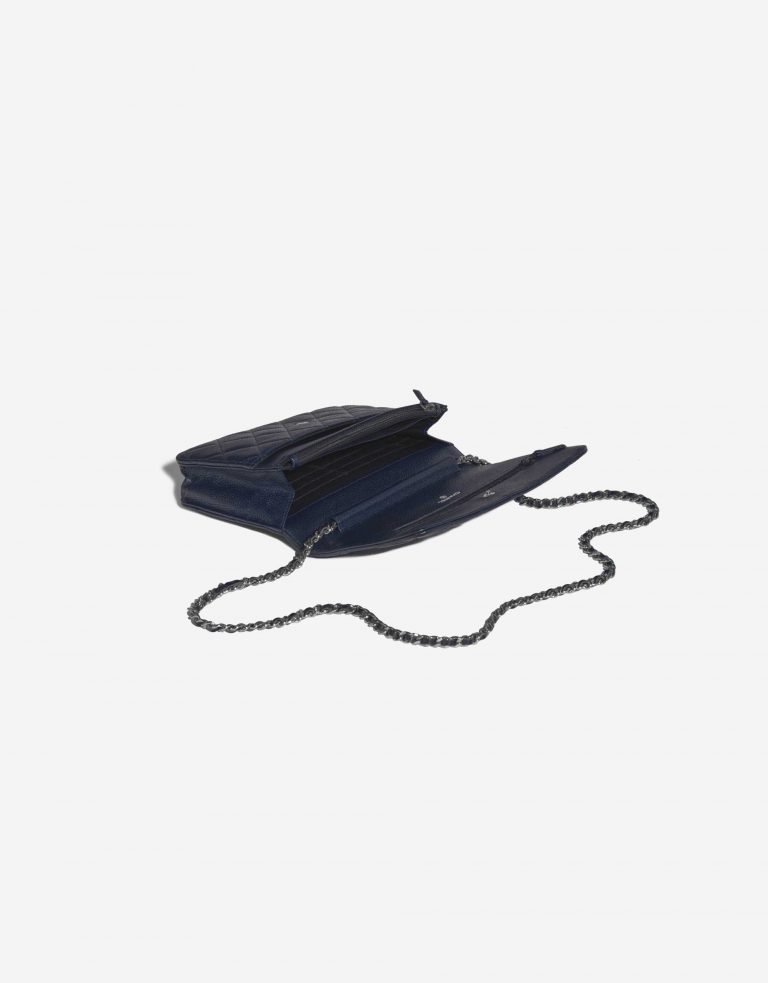 Pre-owned Chanel bag Timeless WOC Caviar Dark Blue Blue Inside | Sell your designer bag on Saclab.com