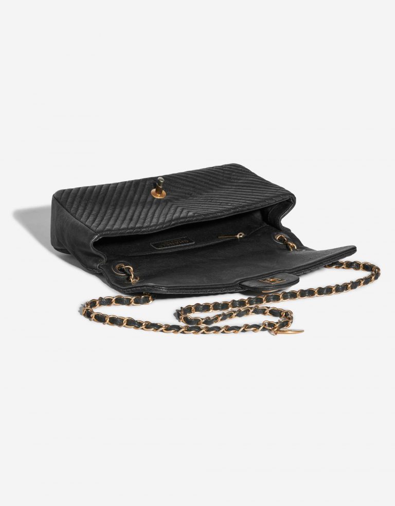 Pre-owned Chanel bag Timeless Small Calf Black Black Inside | Sell your designer bag on Saclab.com