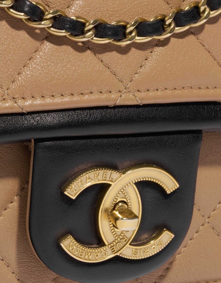 Pre-owned Chanel bag Timeless Medium Calf Black / Beige Beige, Black Closing System | Sell your designer bag on Saclab.com