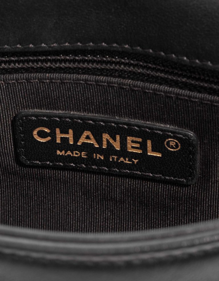 Pre-owned Chanel bag Timeless Medium Calf Black / Beige Beige, Black Logo | Sell your designer bag on Saclab.com