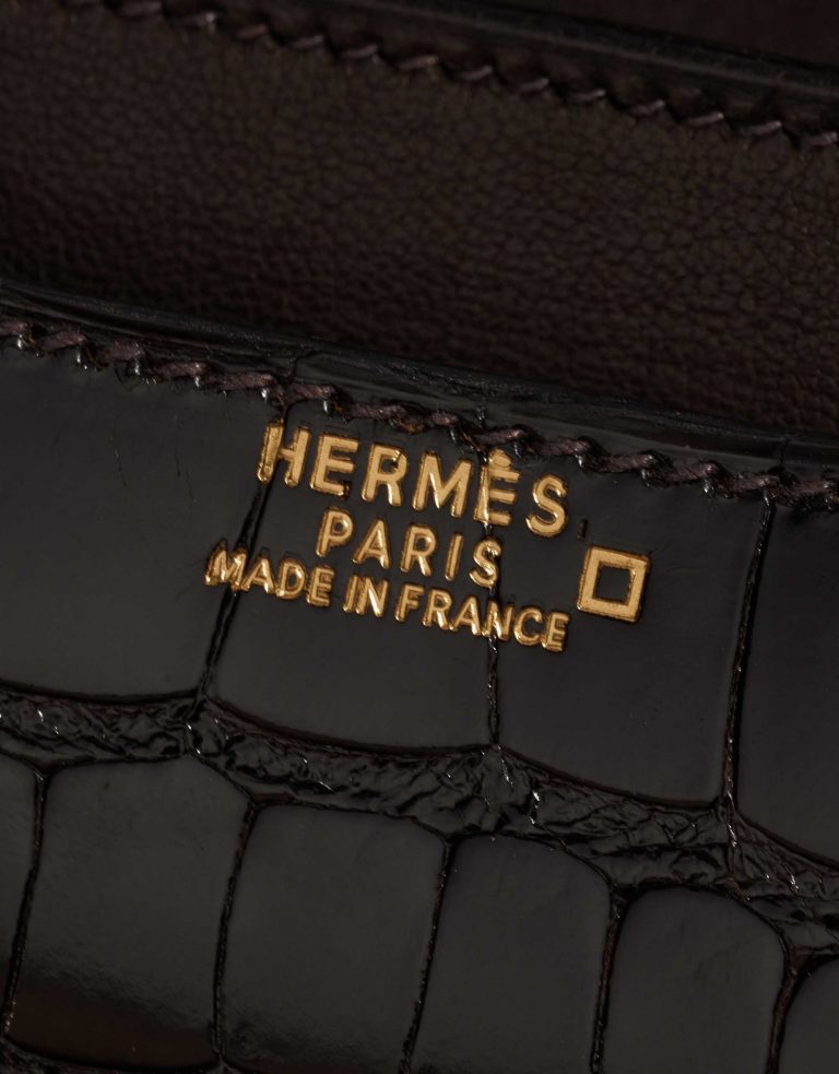 Pre-owned Hermès bag Constance 18 Alligator Macassar Brown Logo | Sell your designer bag on Saclab.com
