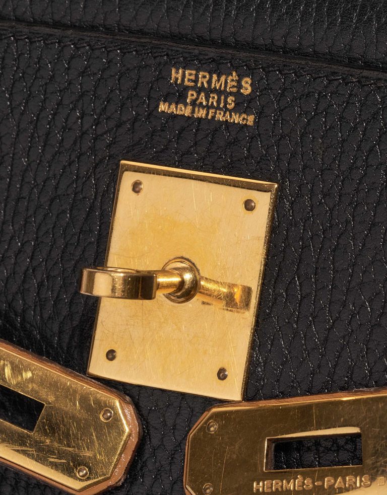 Pre-owned Hermès bag Kelly 32 Ardennes / Barenia Black / Gold Black Logo | Sell your designer bag on Saclab.com